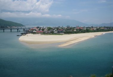Vietnam Hidden Charm Tour Package:12 Days