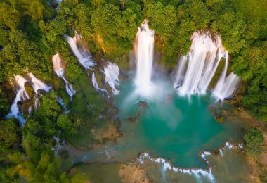 Ban Gioc Waterfall in Cam Bang-B