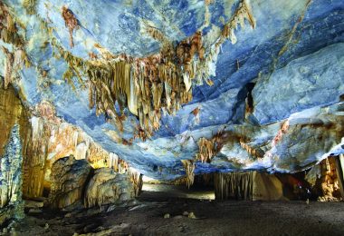 Phong Nha Paradise Cave