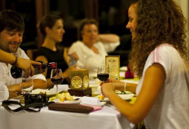 Glory Legend Cruise Dinning Room