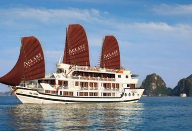 Stellar Cruises Halong Overview
