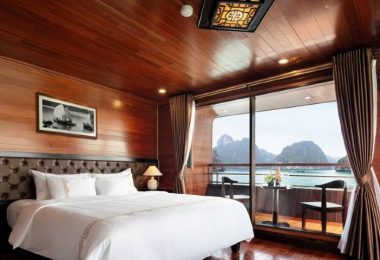 V'spirit cruise's Premium Suite