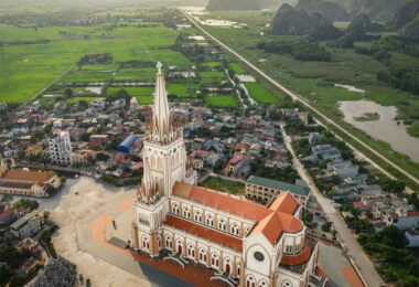 Lang Van Parish church