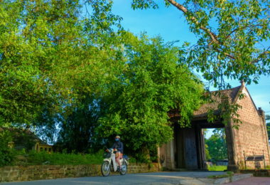 Duong Lam Village