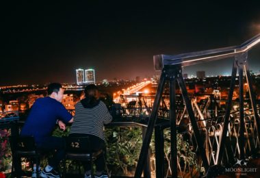 La Siesta Hotel in Hanoi Top Bar