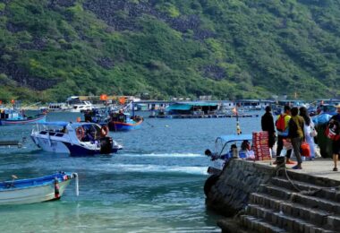 Tours 7 Bich Dam Fishing Village – Fishing with Locals