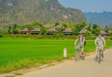 Mai Chau Green Trekking & Farming with Locals: 3 Days