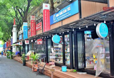 Nguyen Van Binh Book Street